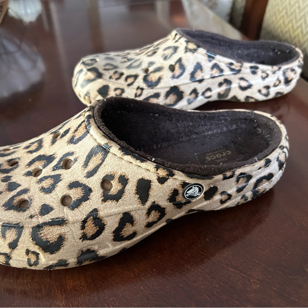 CROCS Dual Comfort Leopard Pattern Lined Slip-Ons
